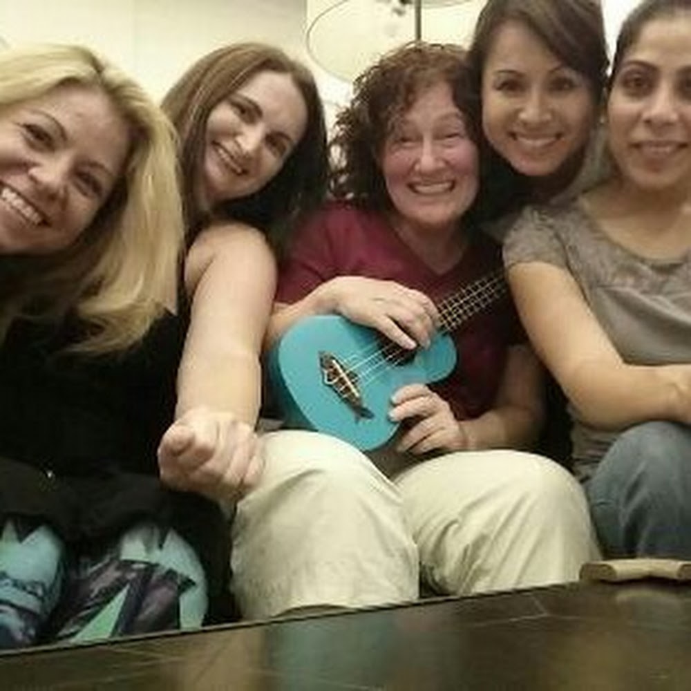 Meet your Posher, Dana